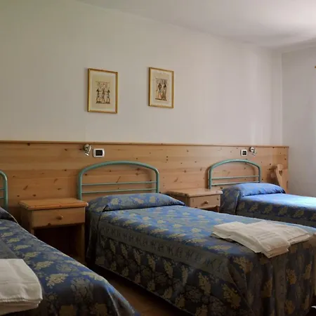 Hotel De Bona *